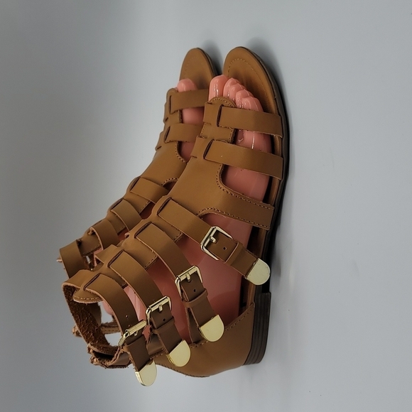 Report womens gladiators sandals size 7.5 - Picture 3 of 7